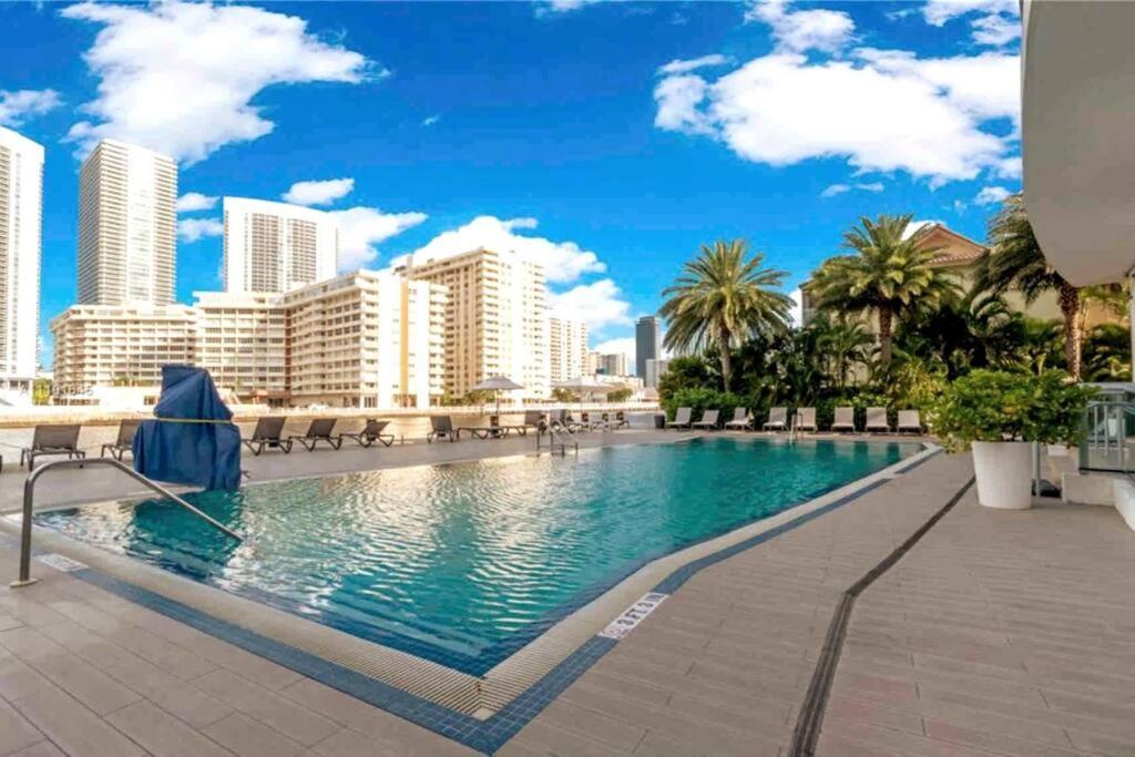 Beachwalk 1B 1B Incredible View Apartment 14 A Hallandale Beach Exterior foto