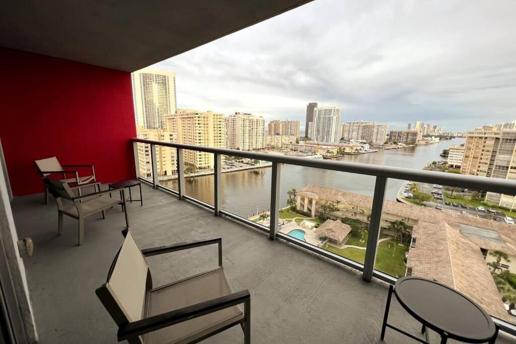 Beachwalk 1B 1B Incredible View Apartment 14 A Hallandale Beach Exterior foto